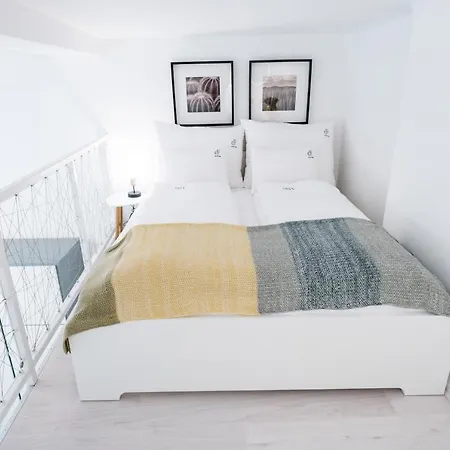 d.Five Bartók Apartment Budapest